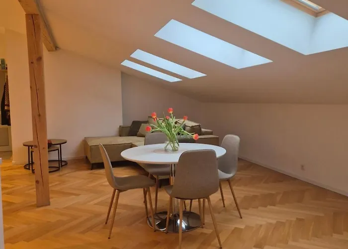 Suur-karja Penthouse شقة