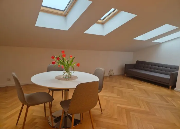 Suur-karja Penthouse Apartament